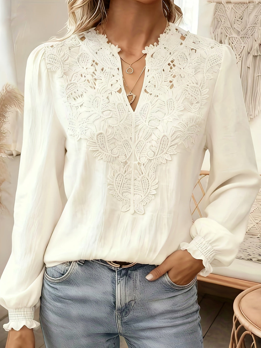 Women's Floral V-Neck Blouse