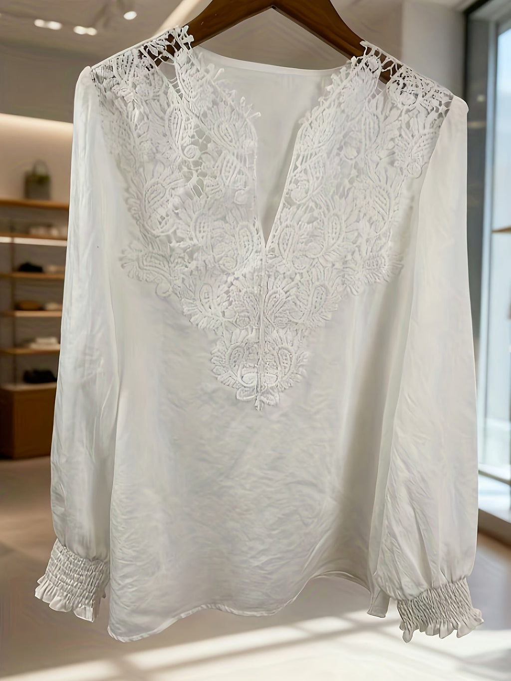 Women's Floral V-Neck Blouse