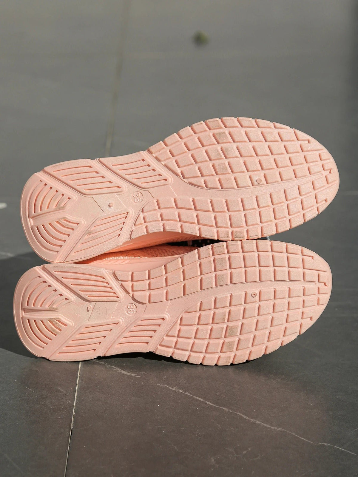 Women's Knit Mesh Lace-Up Sneaker