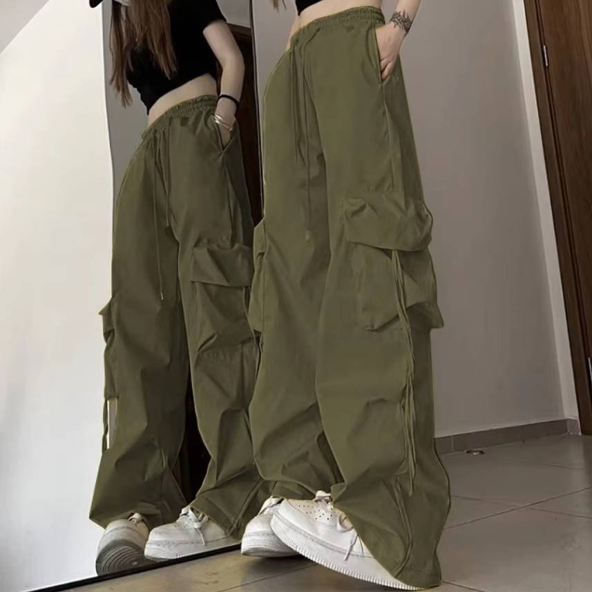 Women's Wide-Leg Cargo Pants - Army Green