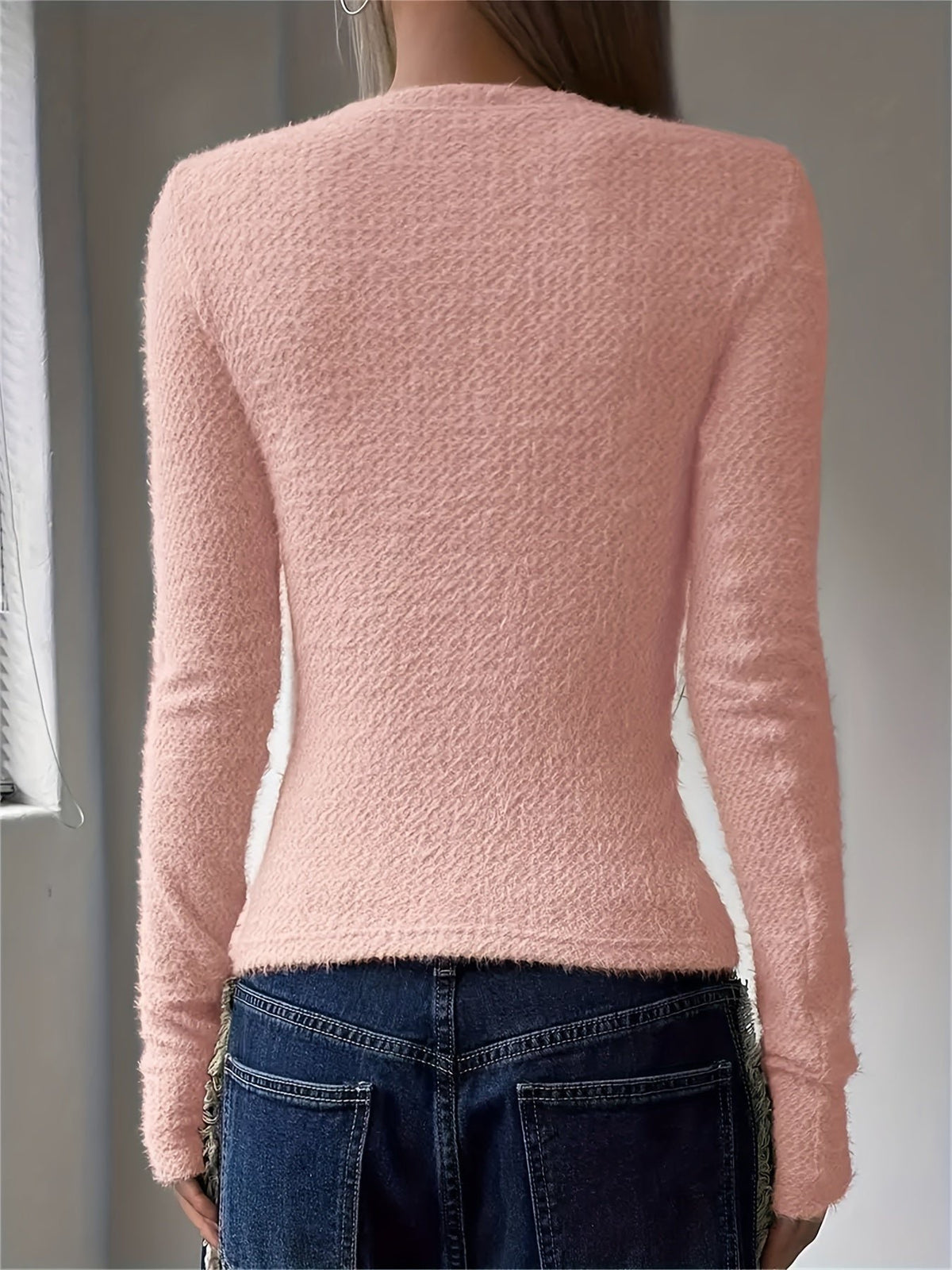 Women's Long Sleeve Slim Cropped Knit Top