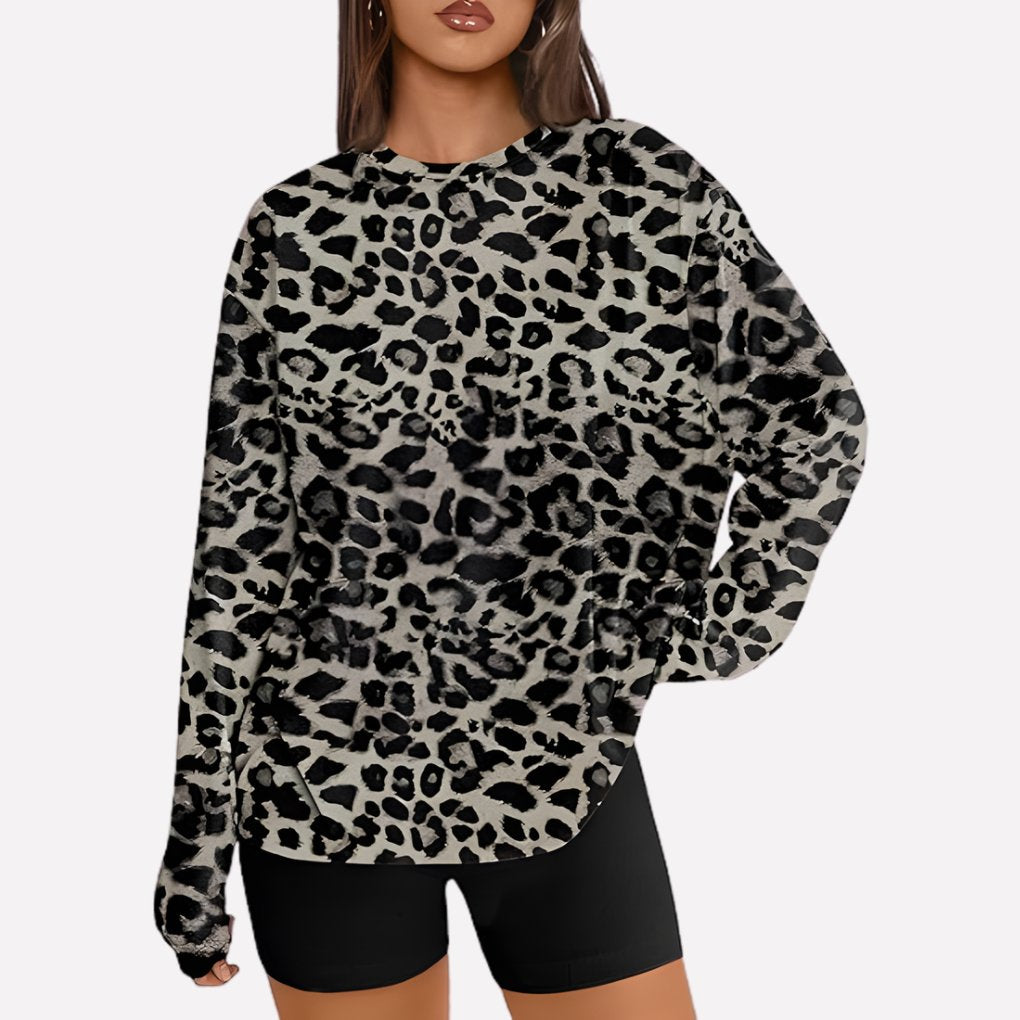 Women's Oversized Crewneck Sweatshirt - Leopard 2