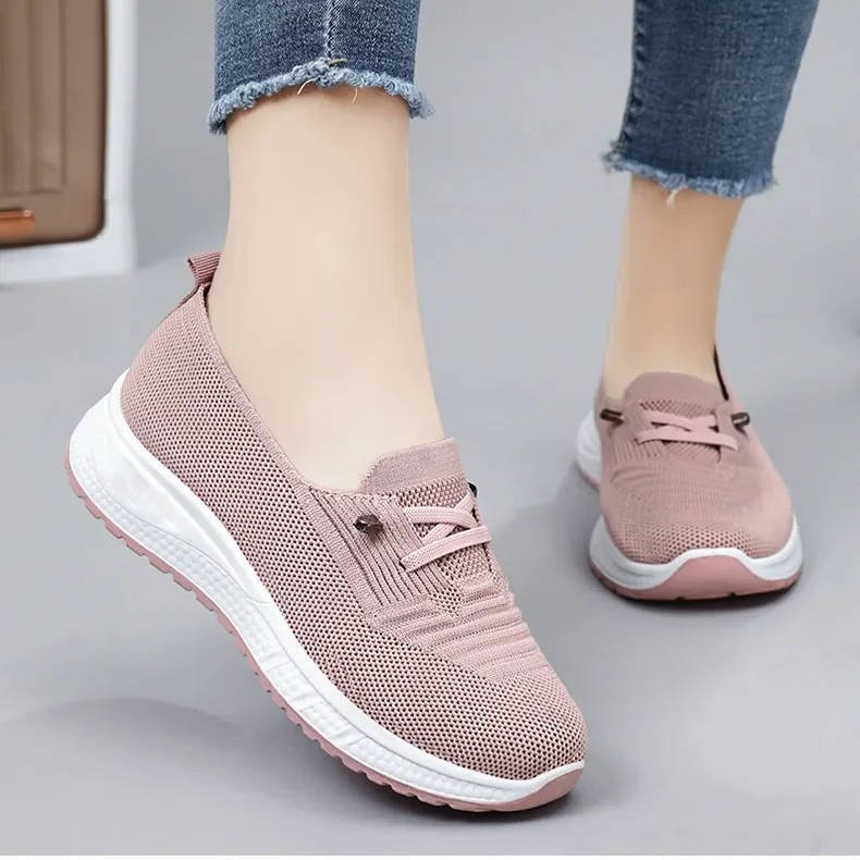 Women's Slip-On Knit Platform Sneakers - Pink