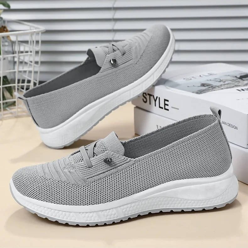Women's Slip-On Knit Platform Sneakers