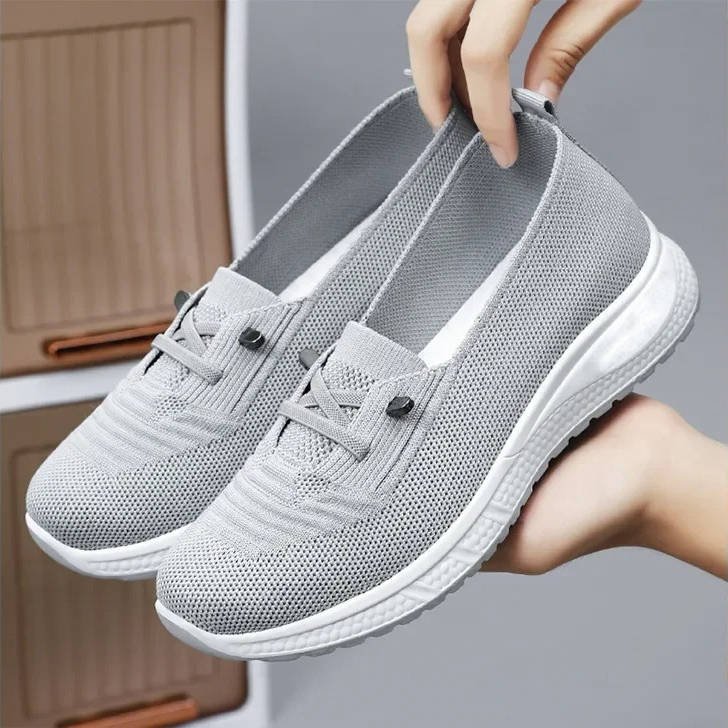 Women's Slip-On Knit Platform Sneakers