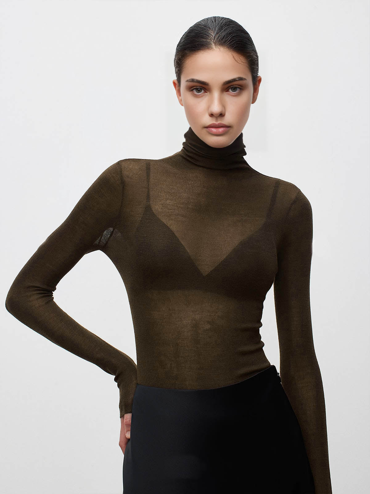 Louisa Women's Ribbed Turtleneck 1