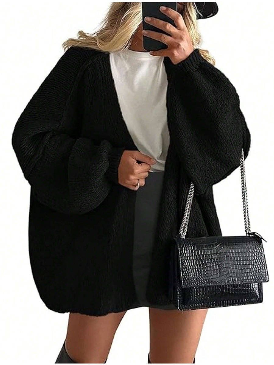 Women's Oversized Chunky Knit Cardigan - Black