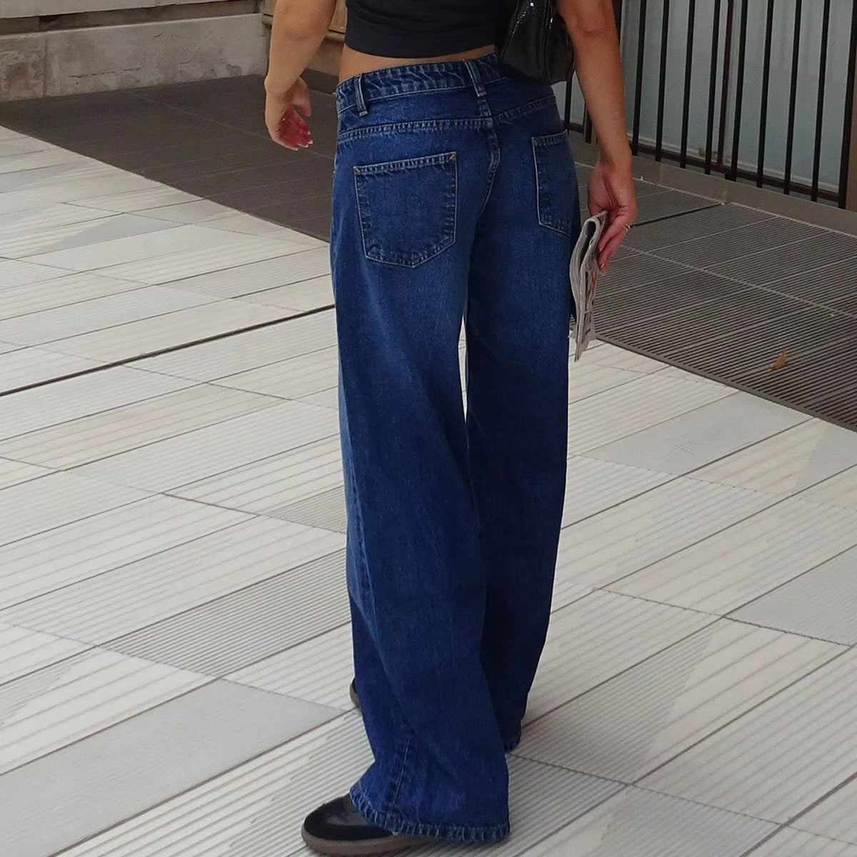 Women's Wide-Leg Jeans