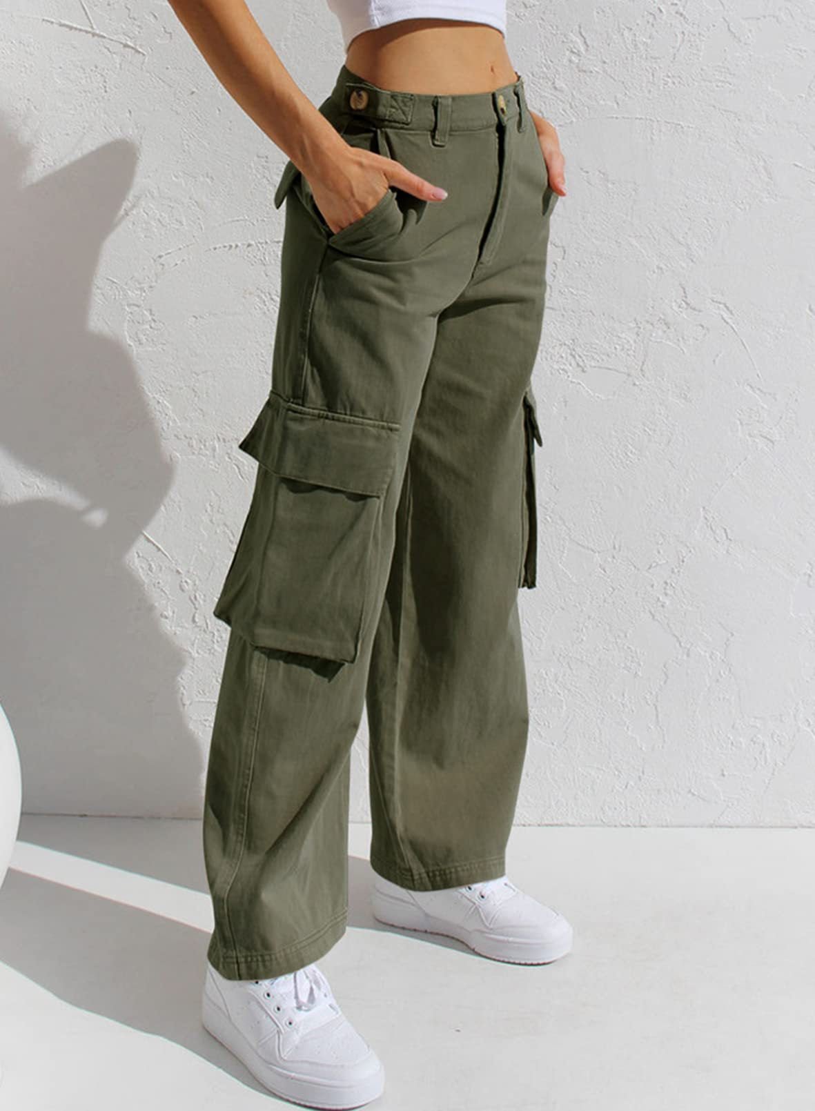 Women's High-Waisted Cargo Pants