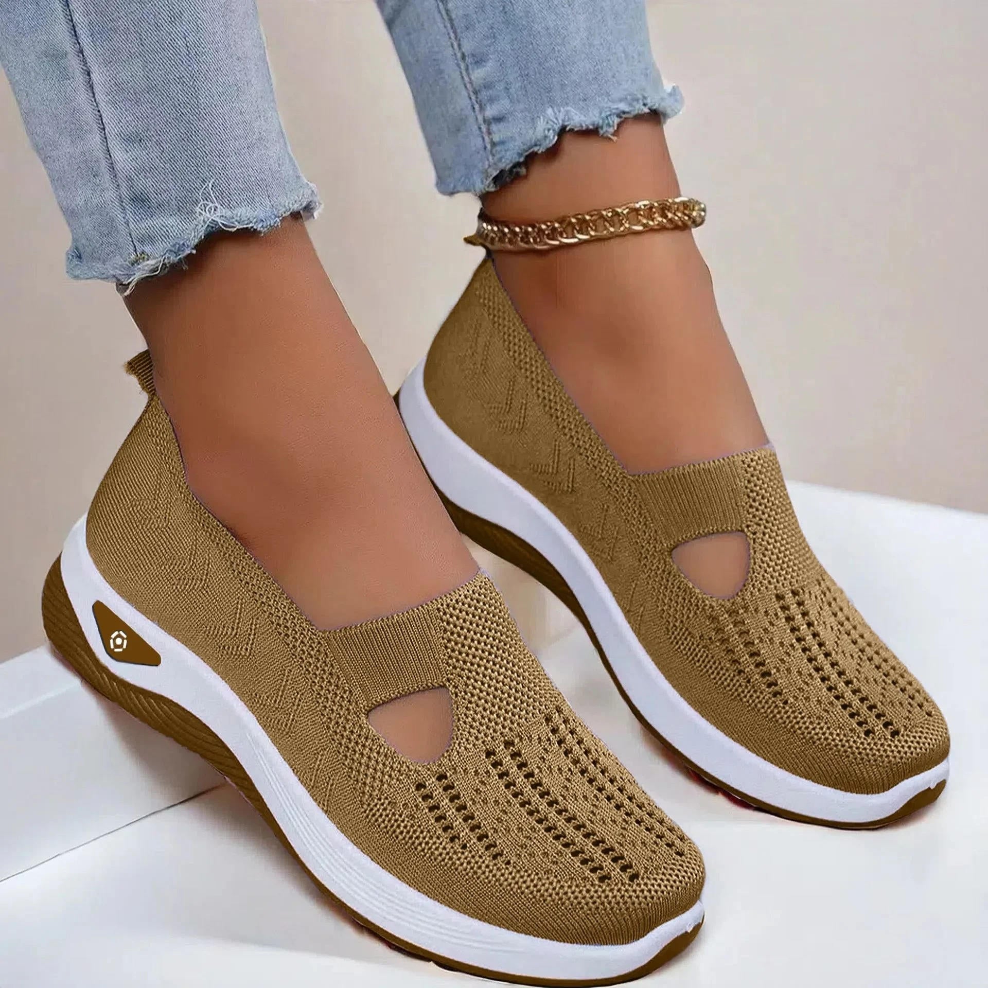 Natalie Women's Knit Slip On Sneakers 6