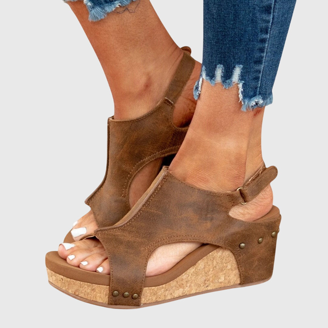 Natalie Women's Suede Platform Wedges 11