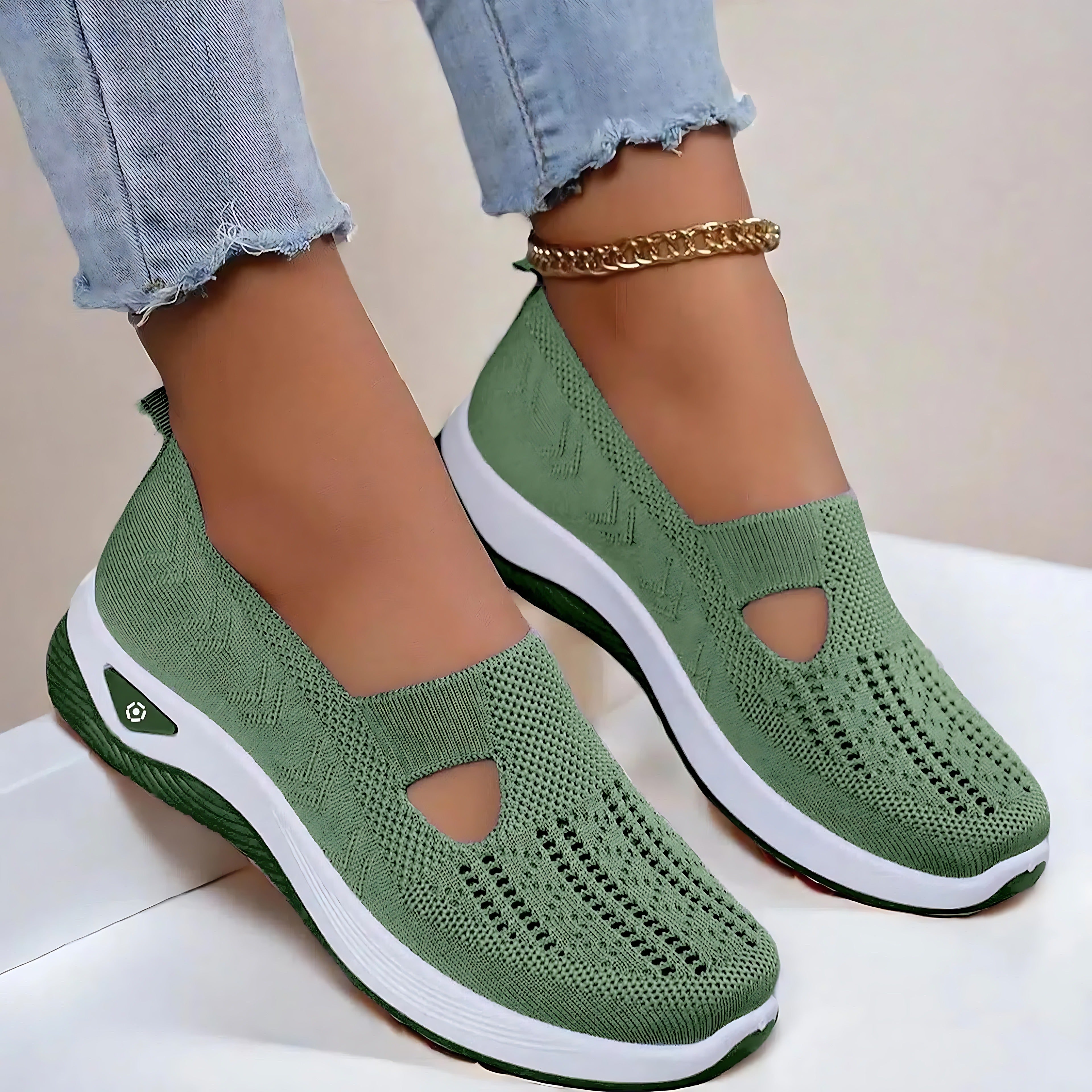 Orthopedic Mesh Walking Sneakers - Army Green