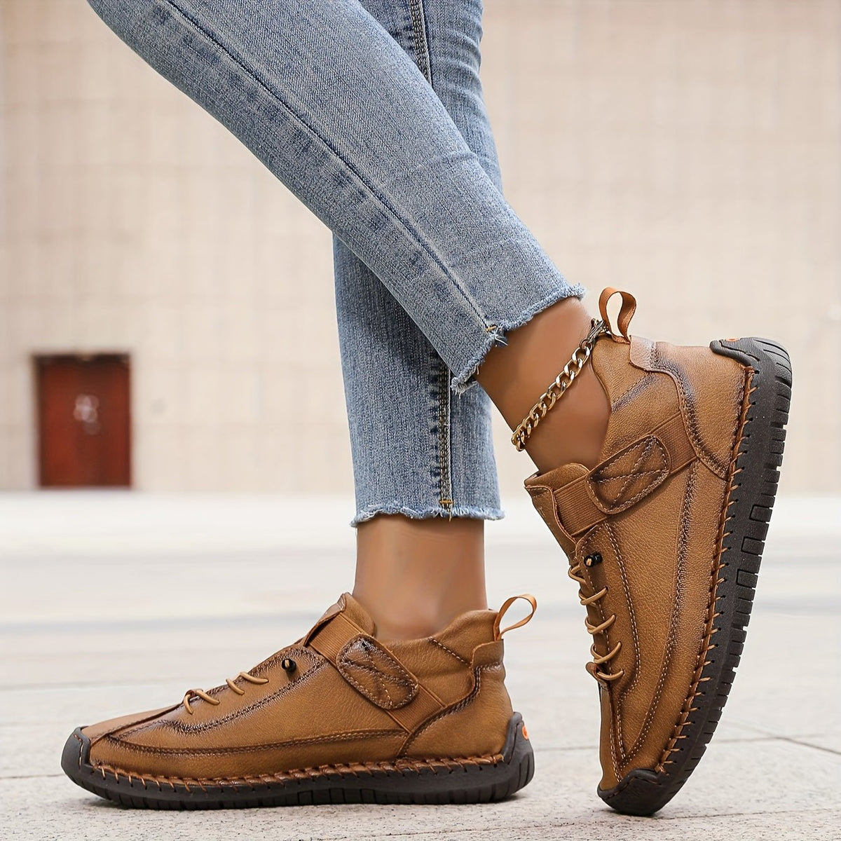 Women's Low-Top Sneakers - Terra Brown