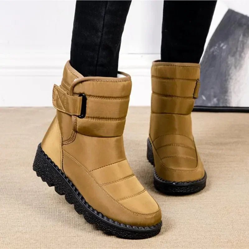 Women's Quilted Snow Boots