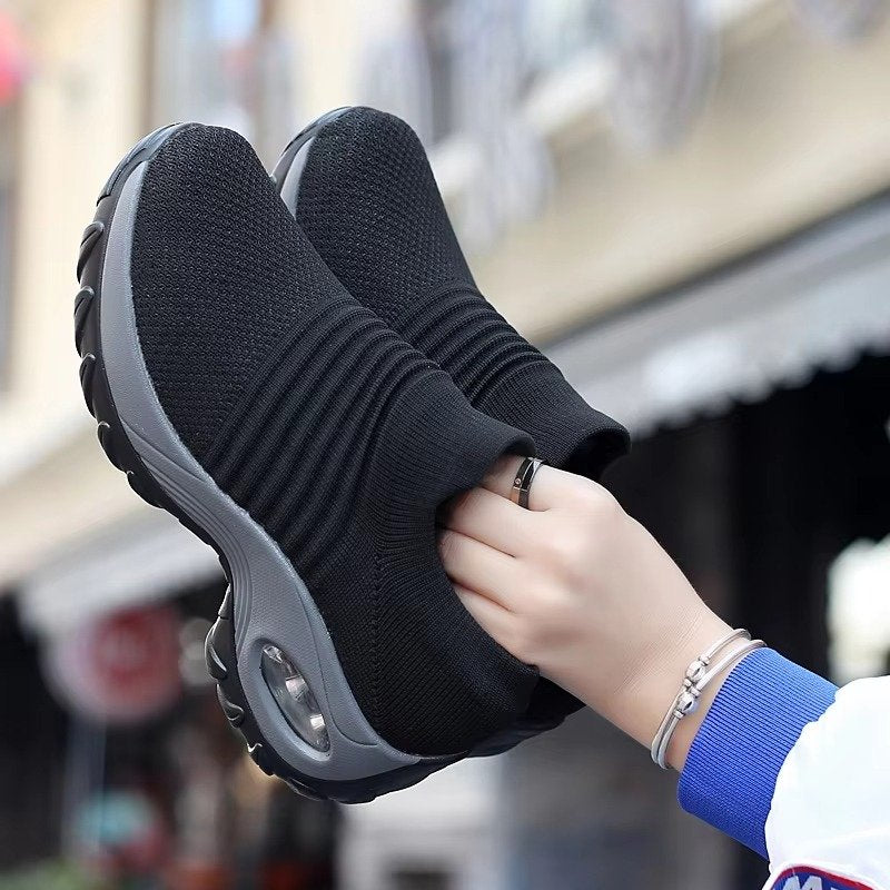Women's Knit Platform Sneakers
