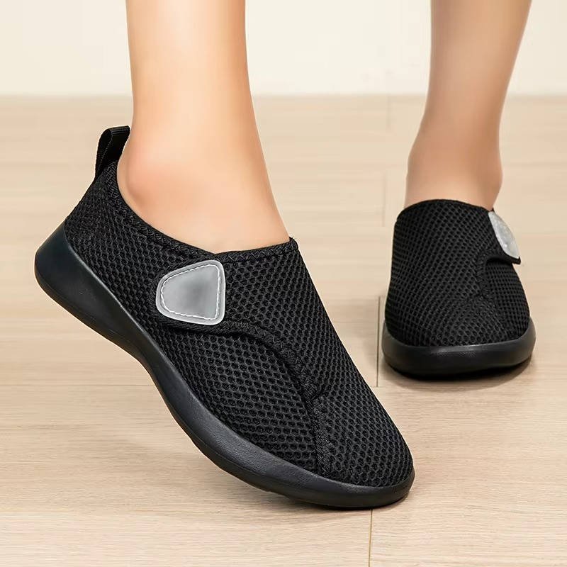 Women's Mesh Slip-On Sneakers