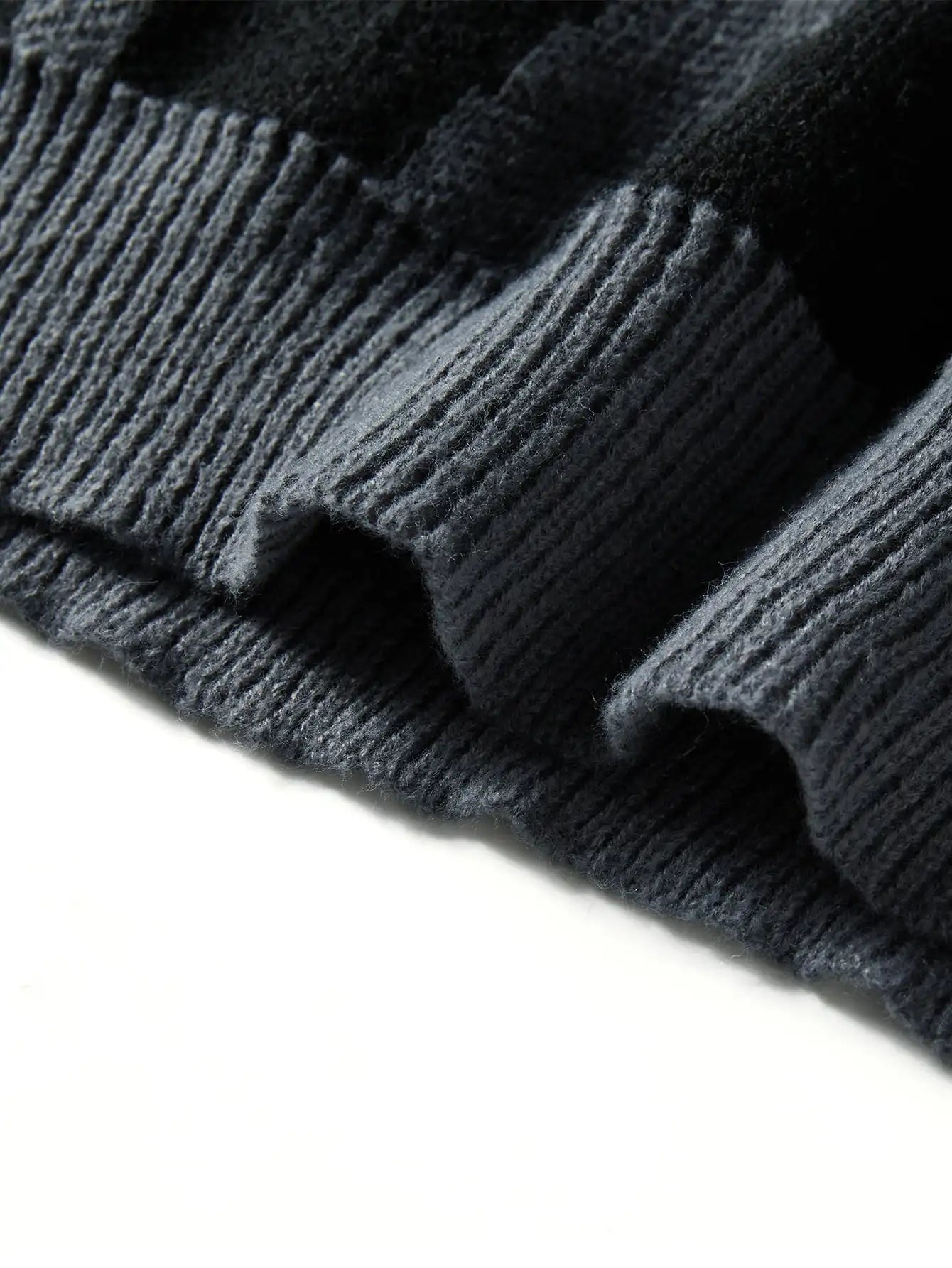 Reuben Men's Graphic Knit Sweater 6