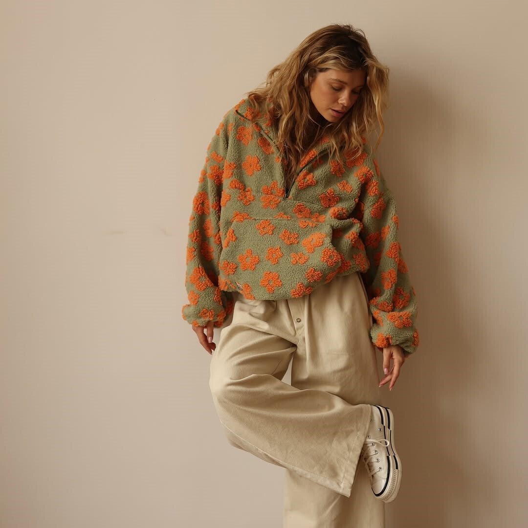 Women's Oversized Floral Sherpa Pullover