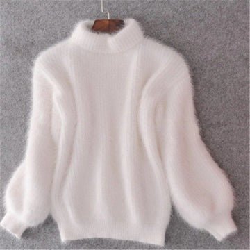 Women's Oversized Knit Turtleneck Sweater - White