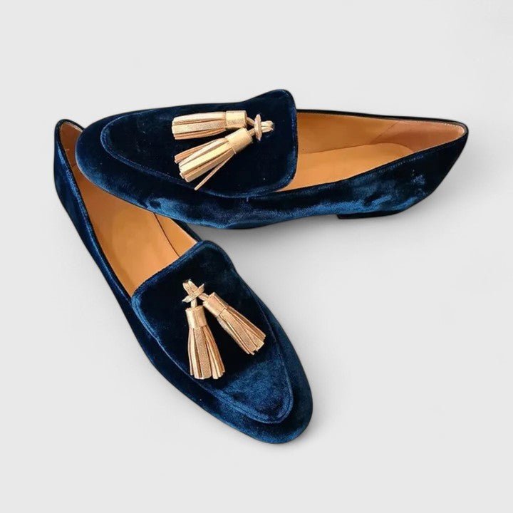 Women's Velvet Tasseled Loafers - Blue