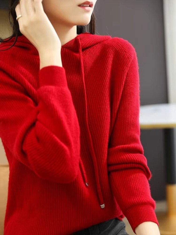 Women's Ribbed Hooded Knit Wool Sweater - Red