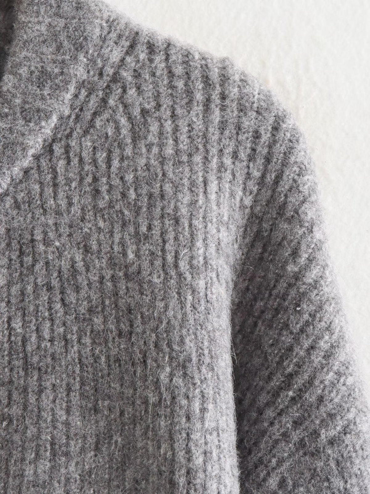 Women's Cropped Wool Cardigan