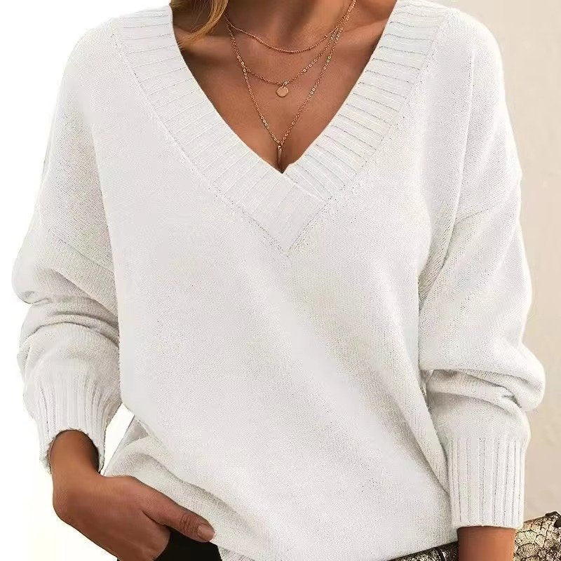 Women's Oversized V-Neck Knit Sweater - White