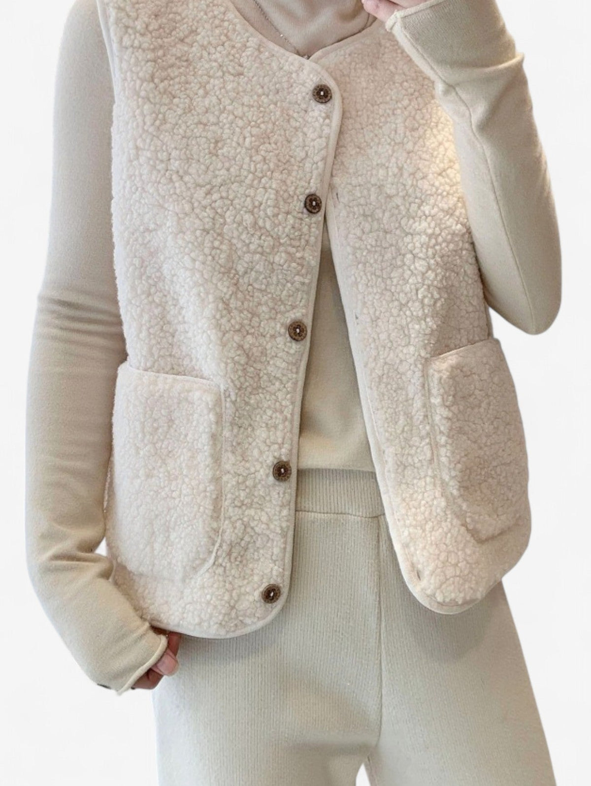 Women’s Sleeveless Button Down Gilet Vest 2