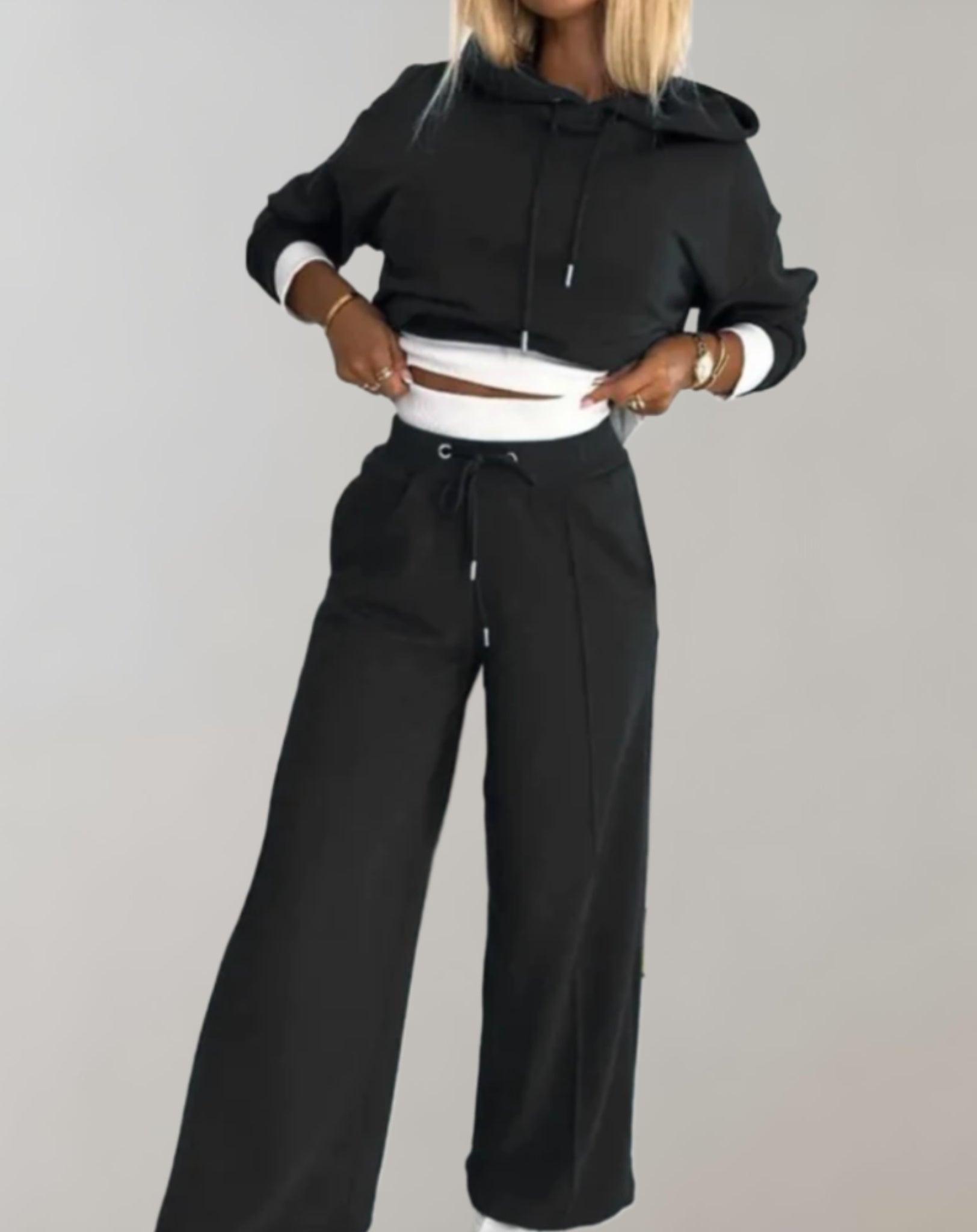 Women’s Tracksuit Two Piece Cropped Hoodie And Wide Leg Trousers Set 1